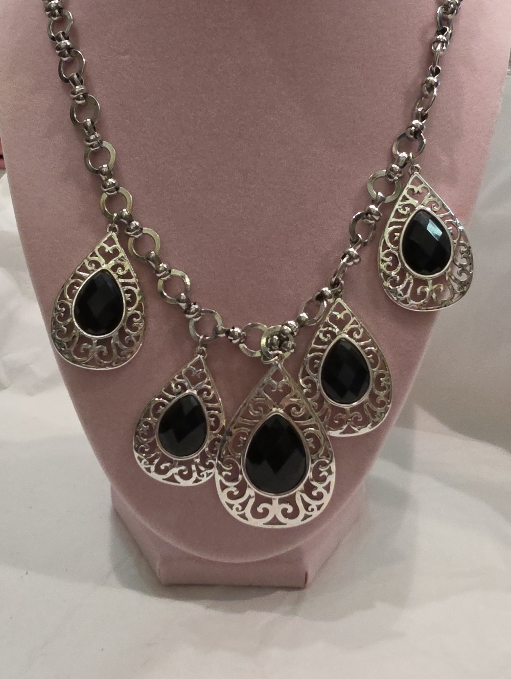 Silver Teardrop Filigree Necklace with Black Stones